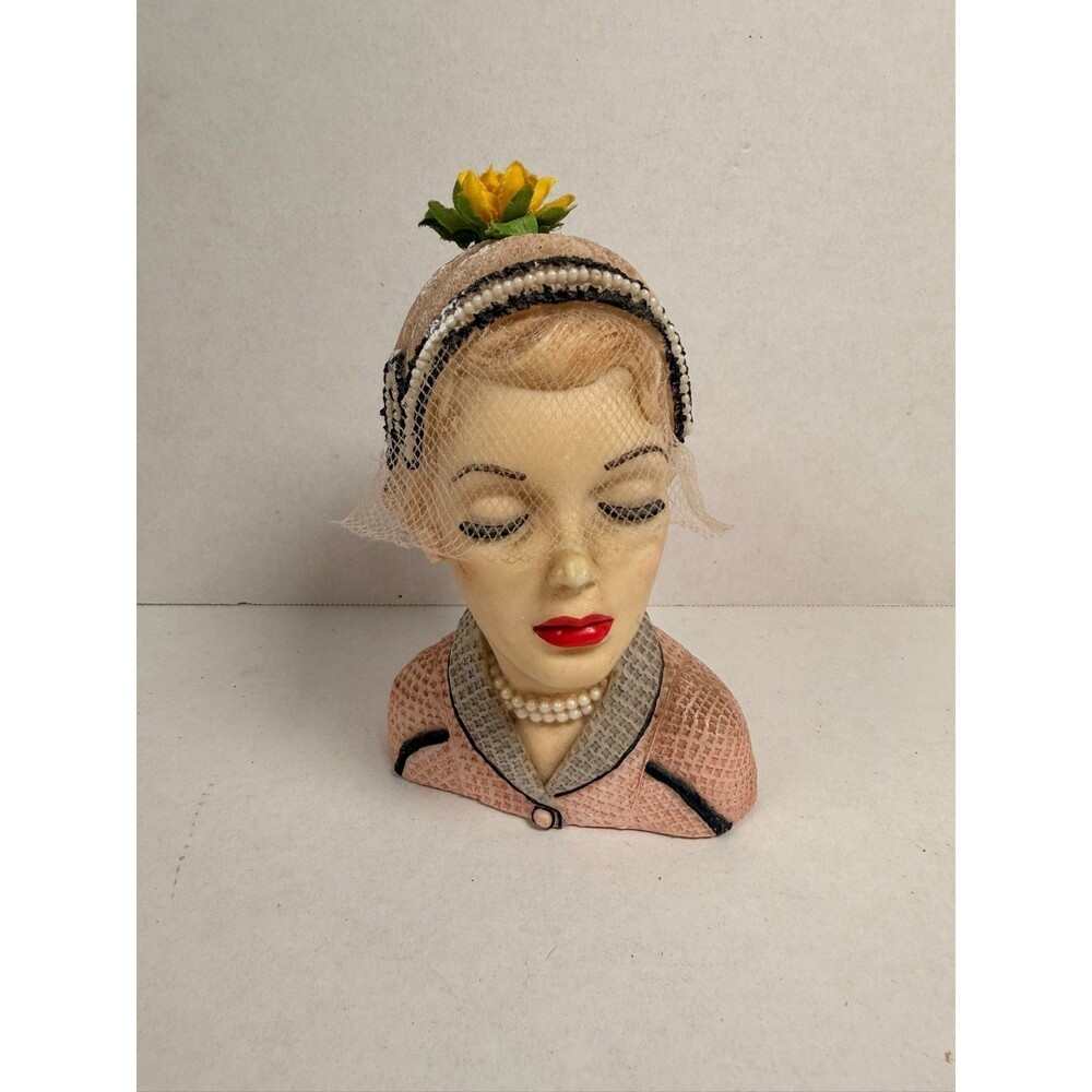 Cameo Girls Head Vase LV-004 Eve 1954 Easter Outing Figurine Base Missing Glass